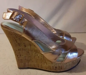 Slingback Wedge Sandal Cork & Rose Gold Open Toe 4 1/2" Heel Size 6 - Picture 1 of 6