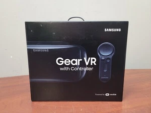 Samsung Gear VR Powered By Oculus Virtual Headset W/Controller SM-R324 - Picture 1 of 5