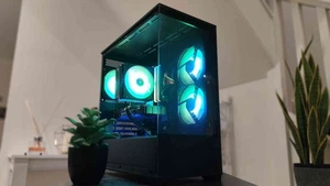 DGM&gaming Desktop - Afbeelding 1 van 4