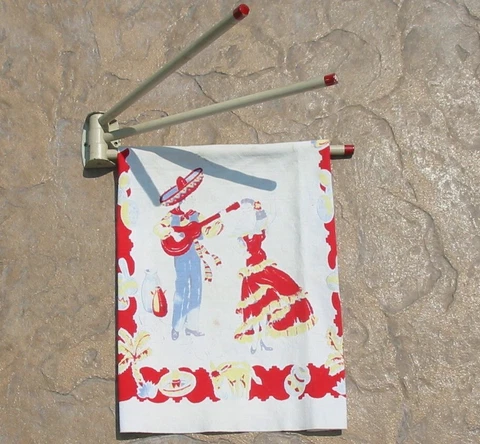 Vtg  Triple Swing Out 3 Bar Hook Wood Retro Red Kitchen Towel Holder Hanger Old Cover