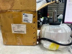 👀 NEW DAIKIN DFA55B1 1037 FAN MOTOR 500 WATT 8P IP43 2P343735-2 / REYQ14TY1 - Picture 1 of 10