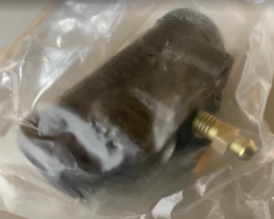 Cilindro de rueda de freno Autospecialty - 25-11506 / W56101 - para Isuzu, Buick e Isuzu Foto 1 de 4