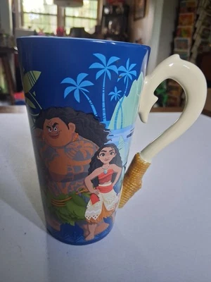 Taza Disney 5 3/4" Moana Gancho de Pez Taza Cerámica Etiqueta en la Parte Inferior  Foto 1 de 4