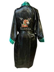 Vintage Kimono Embroidered Dragon Reversible Green/Black Asian Robe Silky XL - Picture 1 of 4