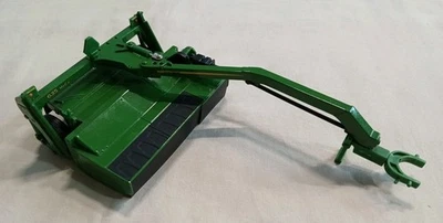 1/32 Ertl John Deere Mower Conditioner 635 MoCo Die Cast Metal Farm Toy - Image 1 of 4