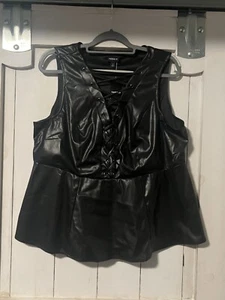 NWT Torrid Faux Leather Lace Up Top Black Peplum 1X 14/16 Sleeveless Whimsigoth - Picture 1 of 5