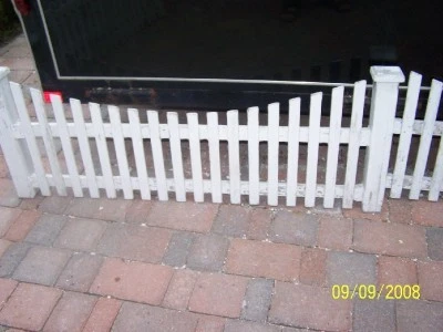 38' c1900 antique victorian house garden picket fence w/ posts 20” h Cover