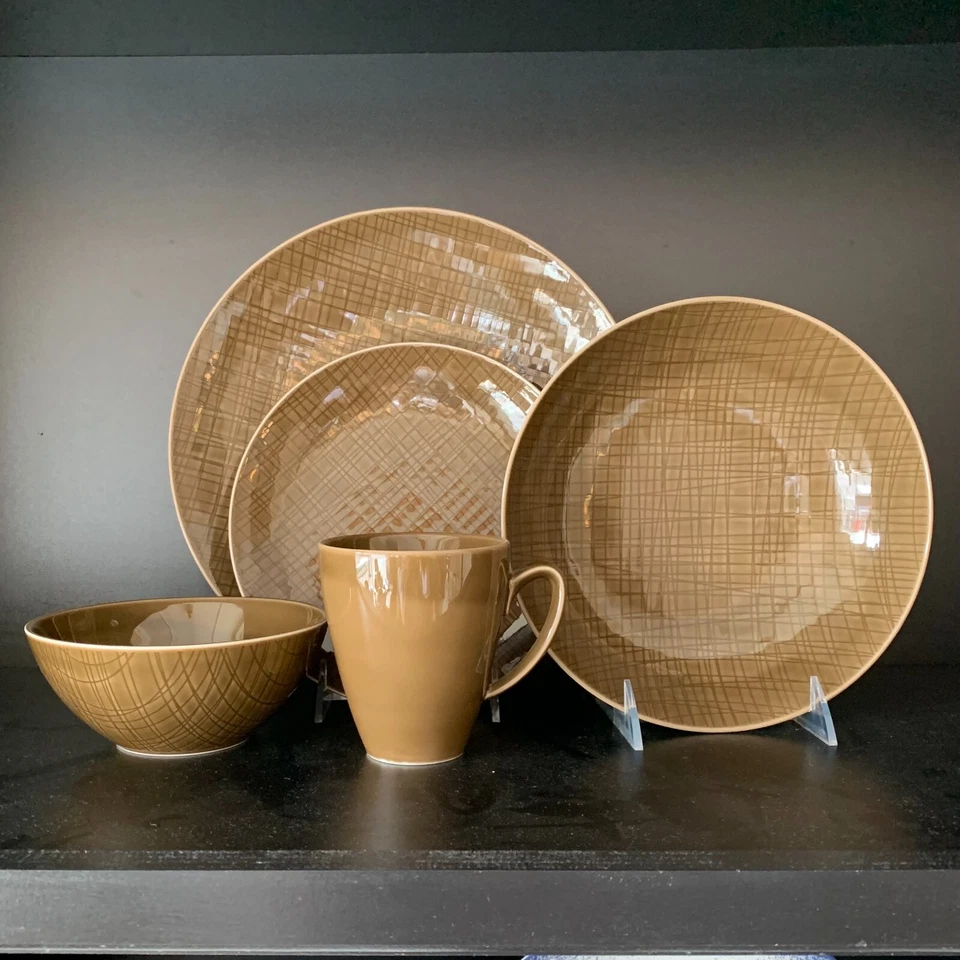 Rosenthal Malla Marrón 5 Piezas Ajuste de Lugar *NUEVO* PRECIO DE VENTA SUGERIDO POR EL FABRICANTE $130 Foto 1 de 1