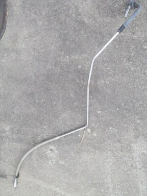 Jeep Wrangler TJ 2005 2006 4,0 L línea de combustible Foto 1 de 3