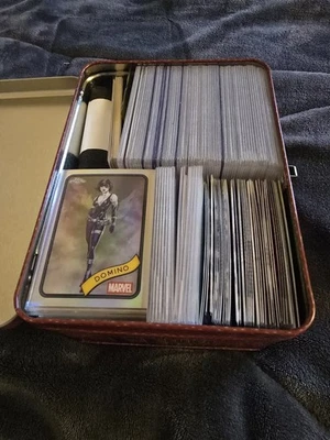 Colección personal de tarjetas deportivas: NFL, NBA, MLB y Marvel Foto 1 de 4