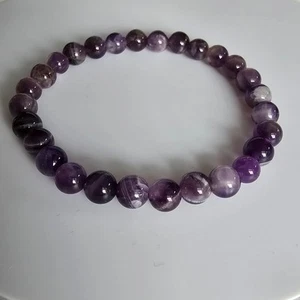 Brazalete de estiramiento de cuentas redondas de 6 mm con piedras preciosas de amatista natural 6,5" - Imagen 1 de 2