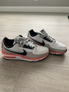 mens nike air max wide width