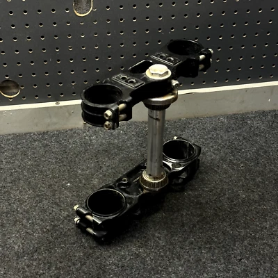 10-12 KTM 125-450 250 XC/W/F OEM ABRAZADERAS TRIPLES ÁRBOLES HORQUILLA SOPORTES VÁSTAGO TUERCAS PERNOS Foto 1 de 3