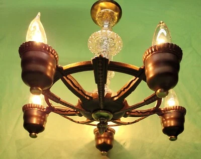 Lámpara de araña de techo antigua Art Deco Nouveau de 5 luces Foto 1 de 4