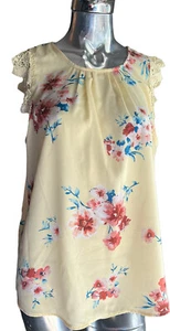 Charmed by Eve Womens Floral Blouse Yellow Cream Flutter Lace Sleeveless Size 1X - Picture 1 of 7