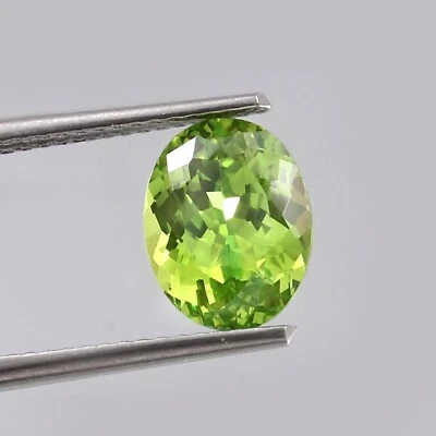 Natürlich Ceylon Grün Peridot Saphir 9x7 MM Lose Oval Schliff Edelstein 3.10 CT - Bild 1 von 4