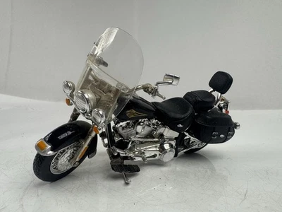 Harley Davidson Heritage Softail Classic Hot Wheels negra escala 1:18 diecast Foto 1 de 4