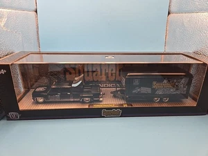 M2 MACHINES ‘73 CHEVY CHEYENNE 30 DUALLY & ‘73 GMC SIERRA SQUAREBODY SYNDICATE - Picture 1 of 10