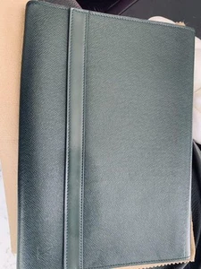 Louis Vuitton Taiga Leather Borga Briefcase business bag - Picture 1 of 10