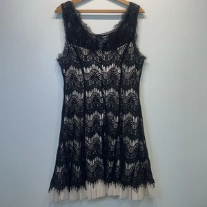 Dressbarn Black Lace Overlay Nude Tulle Cocktail Dress Size 16 - Picture 1 of 7