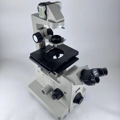 Microscopio invertido Nikon Diaphot Foto 1 de 4