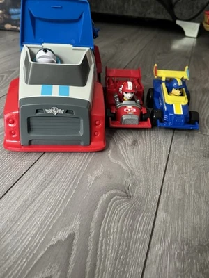 Paw Patrol Ready Race Rescue Mobile Pit Stop Team - Image 1 of 2