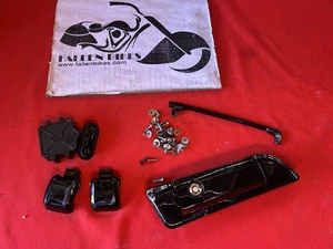 Bisagras de bloqueo negras Harley Davidson Hogworkz Tour Pack - Imagen 1 de 10