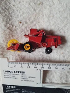 Matchbox Lesney 65 Claas Combine Harvester (A) Made in England 1967 Red - Picture 1 of 5