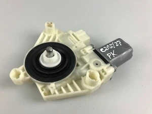 Mercedes Benz C Class W205 Front Left Side Window Regulator Motor A2059060013 - Picture 1 of 7