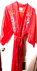 Plum Blossoms~Hand Embroidered Floral Guangdong China Size: X-Lg. Red Silk Robe - Picture 1 of 24
