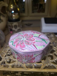Vera Bradley im Ruhestand bedeckt Geschirr Zahnrad rosa Design - Bild 1 von 14