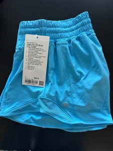 Lululemon Nuevo Con Etiquetas Hotty Hot Pantalón Corto de Tiro Alto 2.5" Talla 4 NUEVO Kayak Azul - Imagen 1 de 1