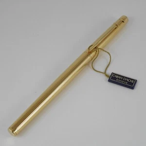 CARAN d'ACHE CdA MADISON Gold Plated Fountain Pen - Picture 1 of 12