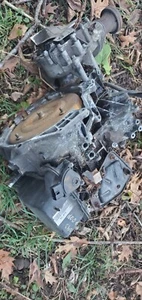 Transmission For 2001-2005 Ford Escape 3.o Liter engine - Picture 1 of 1
