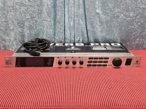 BEHRINGER V-VERB PRO REV2496 ULTRA HIGH-PERFORMANCE DUAL ENGINE REVERB MODELER - Picture 1 of 15