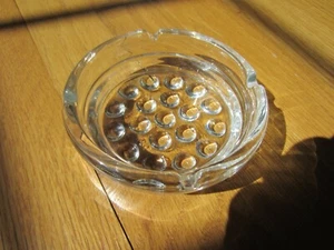 Round Ashtray Clear Glass With Bubble Footed Bottom 4" Diameter - Picture 1 of 9