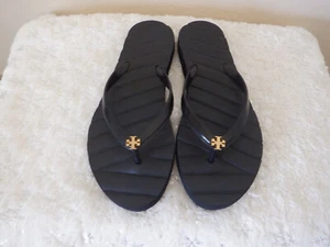 Tory Burch Kira Black Flip Flop Thong Sandal Brass Gold Logo Size 10 New - Picture 1 of 6