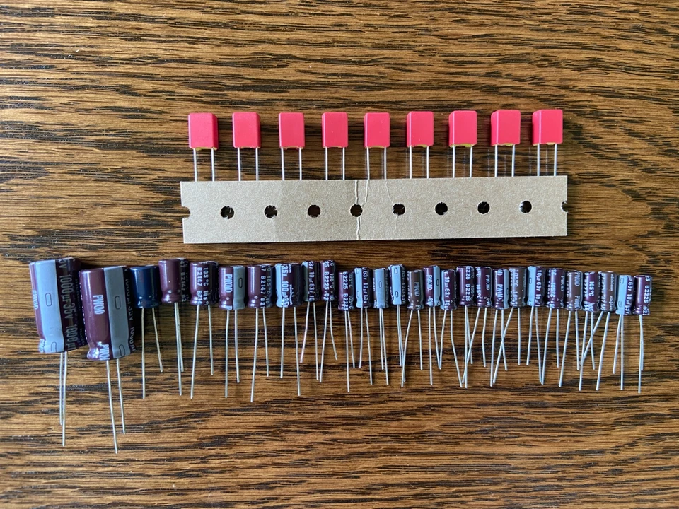 Denon DP-47F Recap Kit Condensadores Tocadiscos Juego de Reparación de Velocidad (37 Piezas) Foto 1 de 1