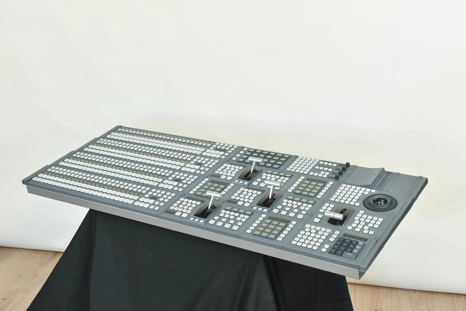 Panel de control Sony CCP-8000 para conmutador MVS-8000 CG001CH Foto 1 de 4