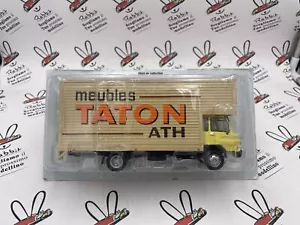 Die Cast Berliet " The Dauphin 560 K IN Capucine " Scale 1/43 (91) - Picture 1 of 3