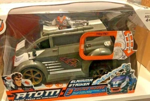 Vtg Atom Alpha Teens On Machines Slamma Striker Battle Vehicle Gear It Up Jetix - Picture 1 of 8