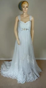 BEAUTIFUL WHITE EMBELLISHED LIGHT IN THE BOX WEDDING DRESS 12 14 BNWT - Picture 1 of 8