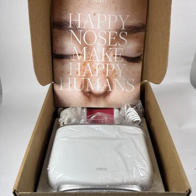 Difusor inteligente de aromaterapia Aera AQ30 habitaciones grandes blanco - caja abierta Foto 1 de 4