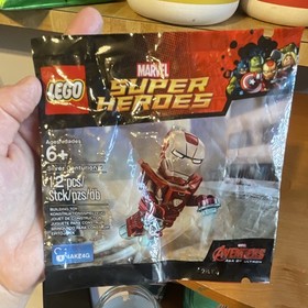 LEGO Marvel Super Heroes Silver Centurion 5002946 Polybag 12pc Limited 2015