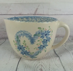 East Texas Pottery Spongeware Batter Bowl Blue Floral Heart Wreath Pour Spout - Picture 1 of 7
