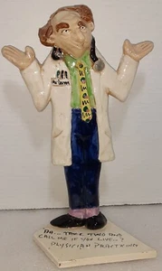 Keramik Skulptur von Steven McGovney Doctor "Ah..take 2 & call me if you live..? - Bild 1 von 6