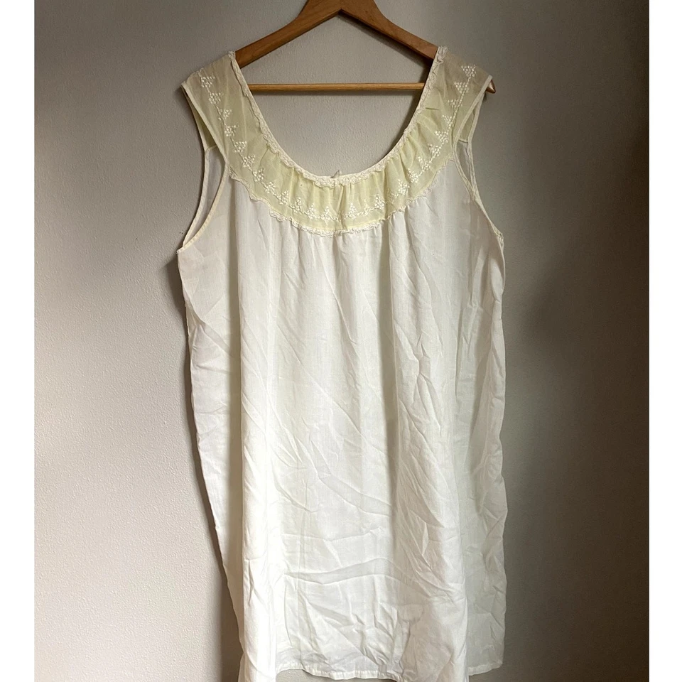 Camisón Vintage Años 70 Encaje Crema Cambio Chemise Slip Grande Hada Femenina Casa de Campo Foto 1 de 3