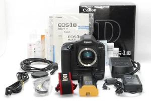 [MINT] Canon EOS 1D Mark II Digital SLR Camera Body DCK-E1 with Box From JAPAN - Picture 1 of 21