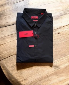 Neu mit Etikett Hugo Boss Extra Slim Fit 100 % Baumwolle gesticktes Logo auf der Unterseite. Größe L - Bild 1 von 5
