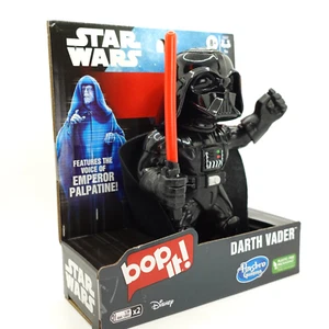 Disney Star Wars Bop It Edición Darth Vader Características Voz del Emperador Palatino - Imagen 1 de 10